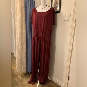 Evelie Burgundy Jumpsuit